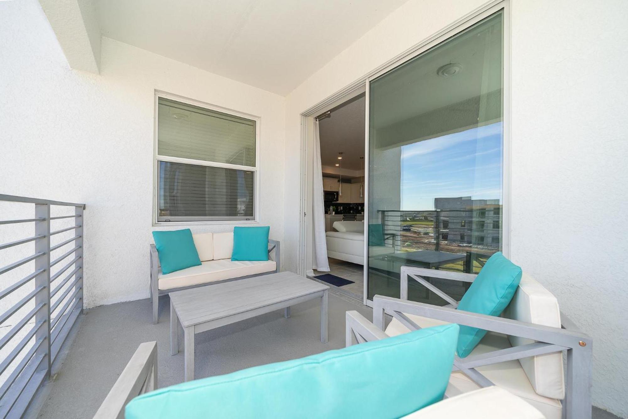 Apartment 3120-303og Storey Lake, 2/2 Garden View Kissimmee